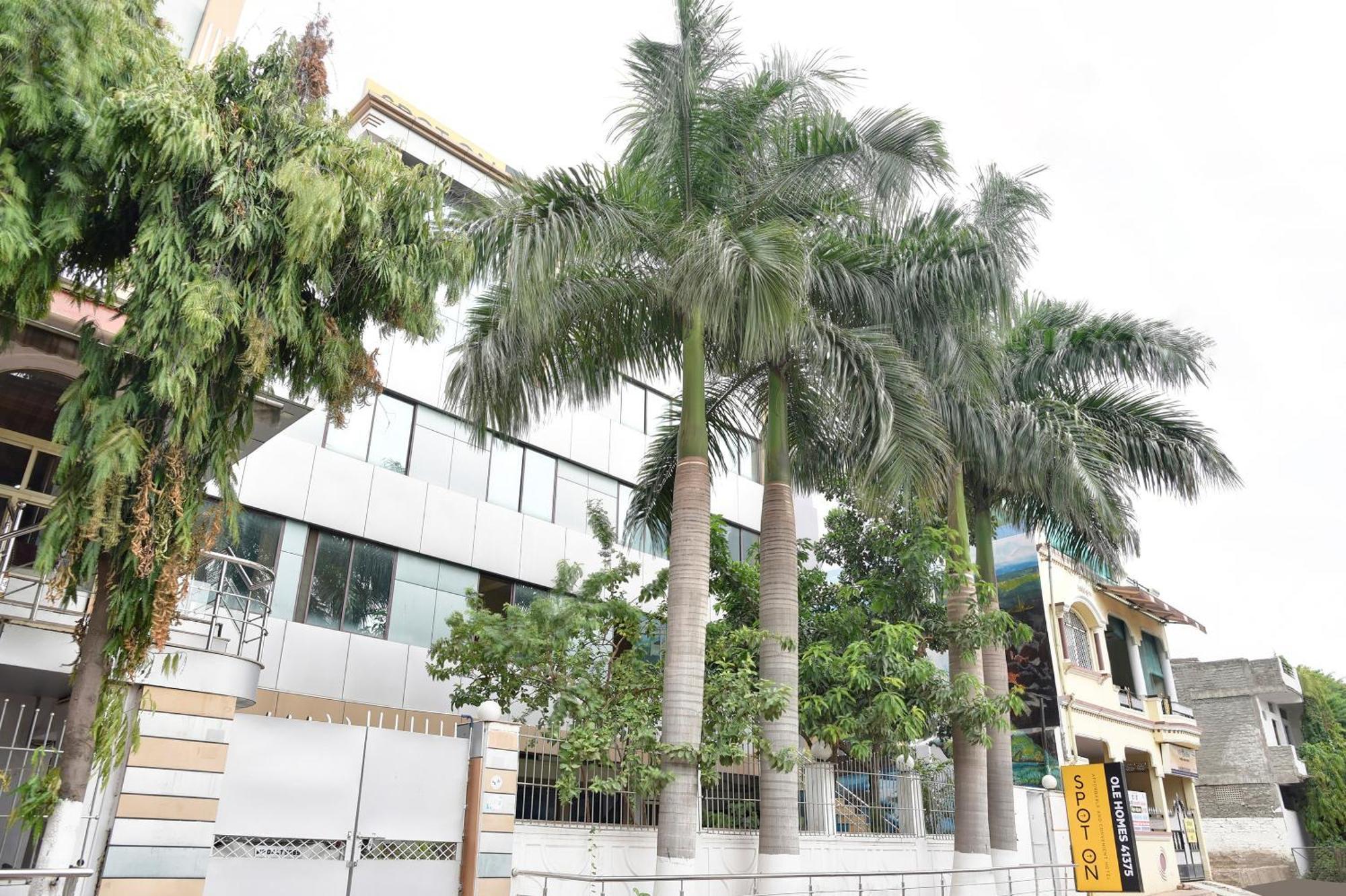 สปอต ออน 41375 อวานี พาเลซ Hotel โบปาล ภายนอก รูปภาพ